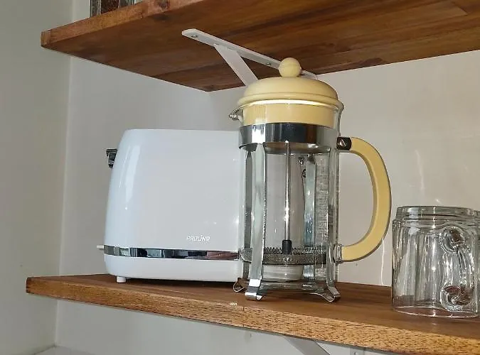 2 Pieces- Rue Pietonne -le Petit Juliana * 滨海图维列