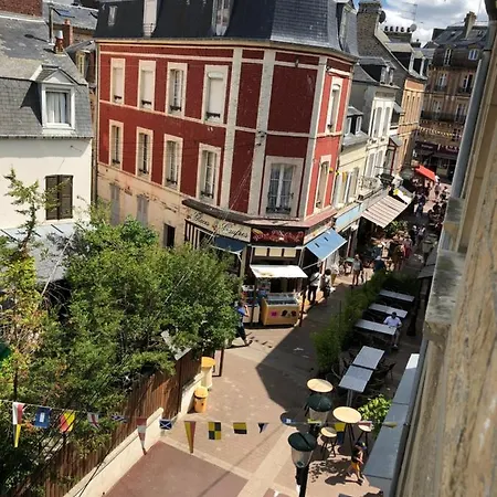 Appartement 2 Pièces- Rue Piétonne -le Petit Juliana Trouville-sur-Mer