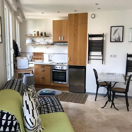 Apartment 2 Pieces- Rue Pietonne -le Petit Juliana